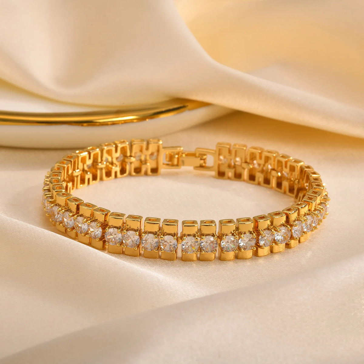 Stackable Chunky Chain Bracelet – 14K Gold Plated with Cubic Zirconia